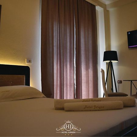 Hotel Jurgen Lezhë Екстериор снимка