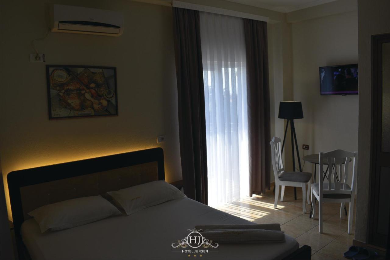 Hotel Jurgen Lezhë Екстериор снимка