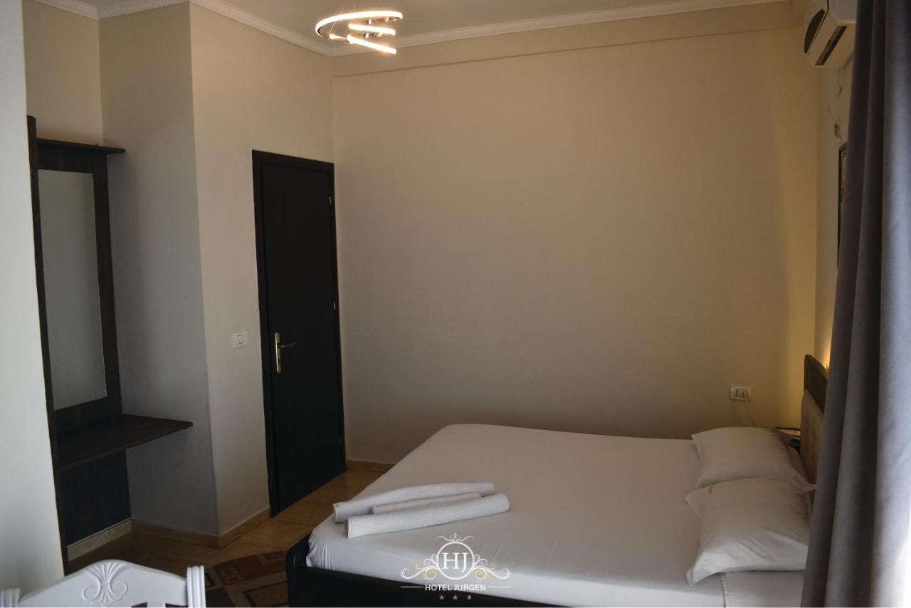 Hotel Jurgen Lezhë Екстериор снимка