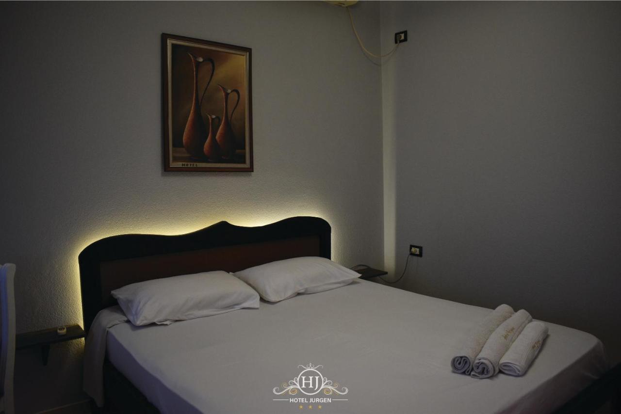Hotel Jurgen Lezhë Екстериор снимка